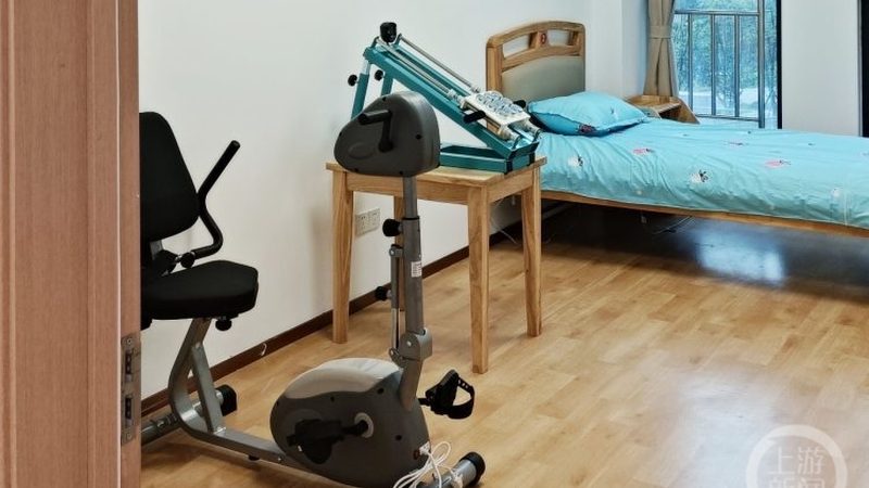 失能老人养老机构定制服务：如何打造温馨照护家园**